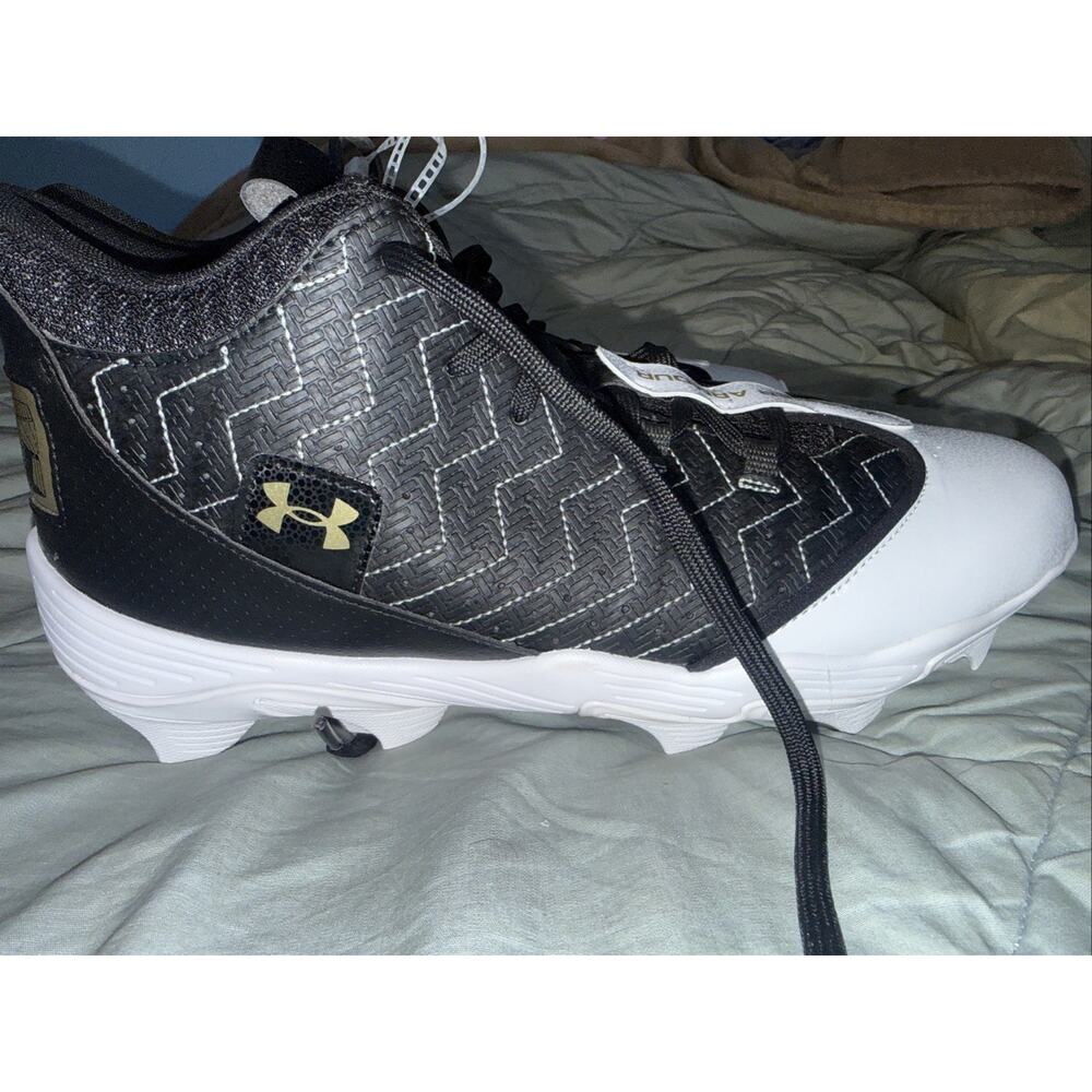 Under‎ Armour Youth Baseball Softball Cleats Black White Athletic Sports Shoes